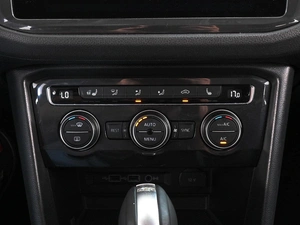 Внедорожник Volkswagen Tiguan 2018 года, 2329000 рублей, Ростов-на-Дону