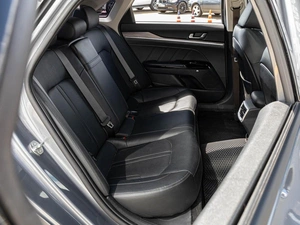 Седан Kia K5 2025 года, 3710000 рублей, Краснодар