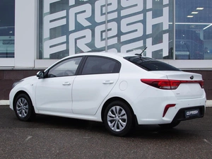 Седан Kia Rio 2019 года, 1199000 рублей, Владимир