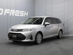 Универсал Toyota Corolla Fielder 2018 года, 1390000 рублей, Омск