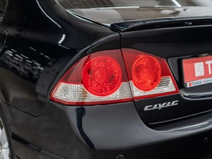 Седан Honda Civic 2007 года, 740000 рублей, Красноярск