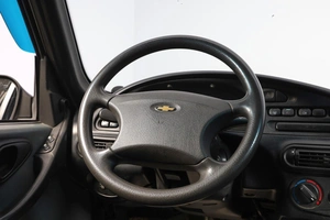 Внедорожник Chevrolet Niva 2003 года, 349000 рублей, Новосибирск