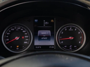 Седан Mercedes-benz C-класс 2014 года, 2170000 рублей, Краснодар