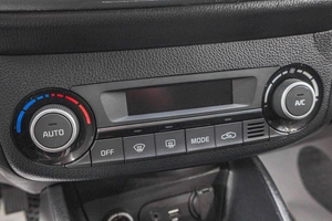 Седан Kia Rio 2017 года, 859000 рублей, Барнаул