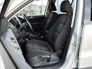 Внедорожник Volkswagen Tiguan 2015 года, 1169000 рублей, Краснодар