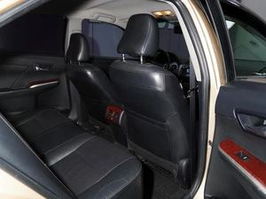 Седан Toyota Camry 2013 года, 1650111 рублей, Тверь