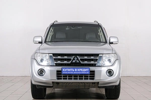 Внедорожник Mitsubishi Pajero 2014 года, 2599000 рублей, Красноярск