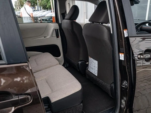 Минивэн Toyota Sienta 2018 года, 1330000 рублей, Краснодар