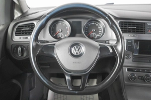 Хетчбэк Volkswagen Golf 2013 года, 1099000 рублей, Кемерово