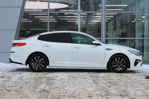 Седан Kia Optima 2019 года, 1520000 рублей, Ярославль