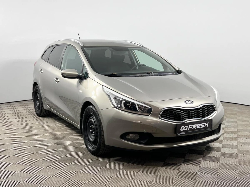 Универсал Kia Ceed 2014 года, 718200 рублей, Казань