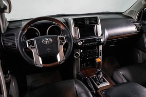 Внедорожник Toyota Land Cruiser Prado 2010 года, 2439000 рублей, Сургут