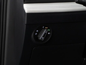 Внедорожник Volkswagen Tiguan L 2024 года, 4249999 рублей, Москва