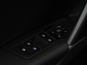 Внедорожник Volkswagen Tiguan 2017 года, 2498444 рублей, Москва