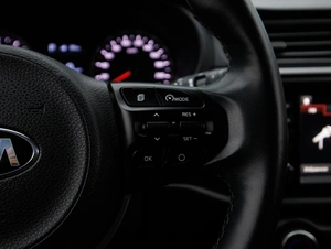 Хетчбэк Kia Rio X-Line 2020 года, 1770000 рублей, Большой Сочи