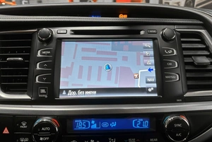 Внедорожник Toyota Highlander 2014 года, 2900000 рублей, Красноярск