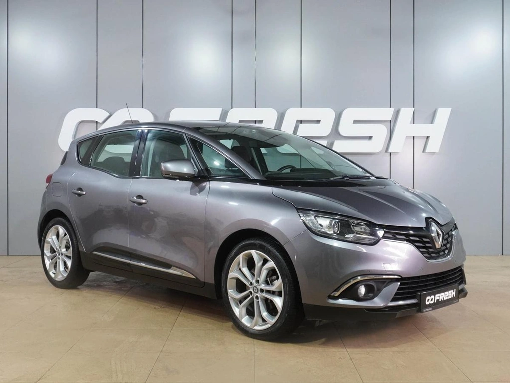 Минивэн Renault Scenic 2017 года, 1599000 рублей, Воронеж