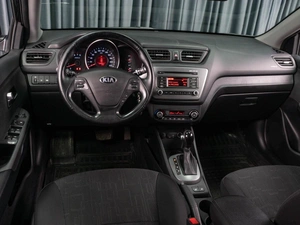 Седан Kia Rio 2015 года, 1279000 рублей, Тюмень