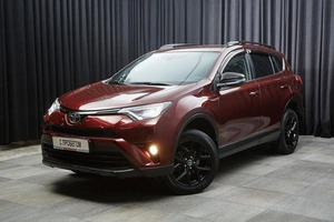 Внедорожник Toyota RAV4 2019 года, 2700000 рублей, Красноярск