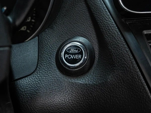 Хетчбэк Ford Focus 2012 года, 919000 рублей, Ставрополь