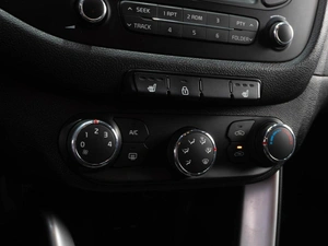 Хетчбэк Kia Ceed 2013 года, 999000 рублей, Тюмень