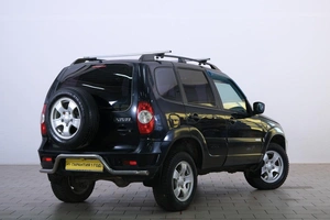 Внедорожник Chevrolet Niva 2011 года, 599000 рублей, Омск