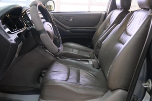 Внедорожник Toyota Highlander 2002 года, 1099000 рублей, Омск