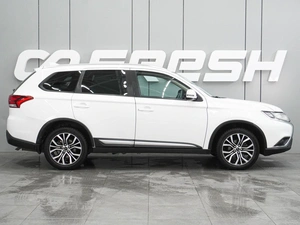 Внедорожник Mitsubishi Outlander 2019 года, 2649000 рублей, Воронеж