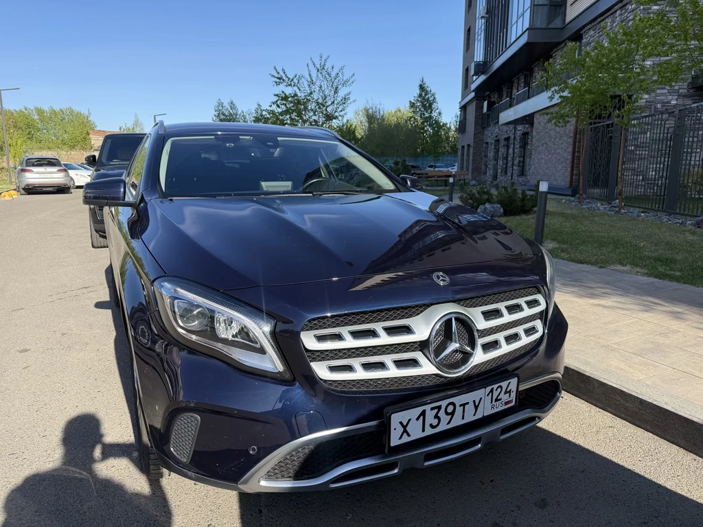 Внедорожник Mercedes-Benz GLA-класс 2017 года, 2650000 рублей, Красноярск