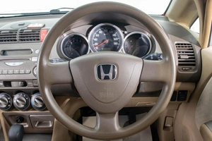 Седан Honda Fit Aria 2006 года, 629000 рублей, Барнаул