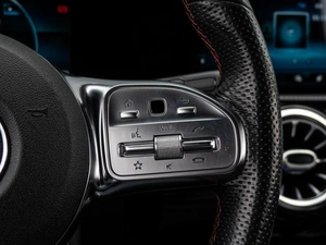 Седан Mercedes-benz CLA-класс 2019 года, 3250000 рублей, Краснодар