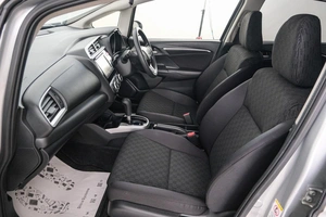 Хетчбэк Honda Fit 2013 года, 999000 рублей, Красноярск