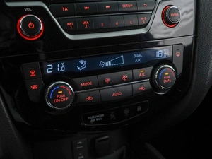 Внедорожник Nissan Qashqai 2017 года, 1879999 рублей, Москва