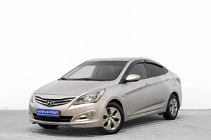 Седан Hyundai Solaris 2015 года, 899000 рублей, Барнаул
