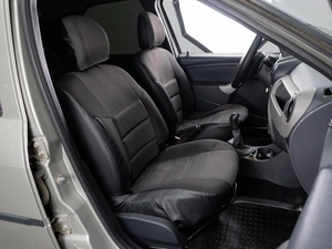 Седан Renault Logan 2011 года, 549000 рублей, Тюмень