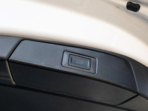 Внедорожник Toyota RAV4 2025 года, 4160000 рублей, Краснодар