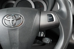 Внедорожник Toyota RAV4 2010 года, 1199000 рублей, Тюмень