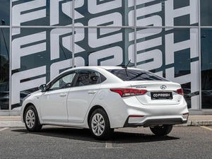 Седан Hyundai Solaris 2019 года, 1080000 рублей, Краснодар