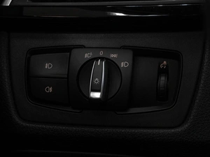 Седан BMW 3 серия 2016 года, 2879000 рублей, Тюмень