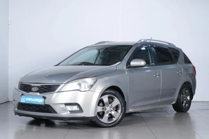 Универсал Kia Ceed 2012 года, 949000 рублей, Челябинск