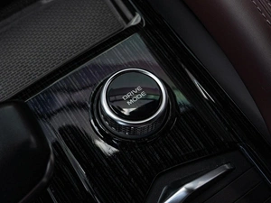 Внедорожник Geely Monjaro 2024 года, 3150000 рублей, Краснодар