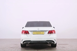 Седан Mercedes-benz E-класс 2013 года, 1789000 рублей, Омск
