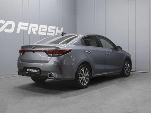Седан Kia Rio 2020 года, 1695000 рублей, Омск