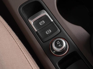Внедорожник Audi Q3 2014 года, 1799000 рублей, Тюмень