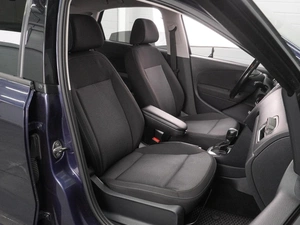 Седан Volkswagen Polo 2016 года, 949000 рублей, Воронеж