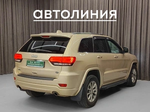Внедорожник Jeep Grand Cherokee 2014 года, 2365000 рублей, Красноярск