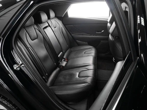 Седан Hyundai Elantra 2023 года, 2499000 рублей, Тюмень