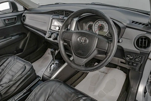 Универсал Toyota Corolla Fielder 2012 года, 869000 рублей, Челябинск