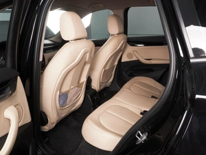 Внедорожник BMW X1 2017 года, 2265000 рублей, Красный Пахарь