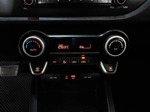 Седан Kia Rio 2019 года, 1805000 рублей, Ставрополь